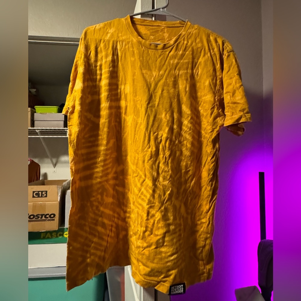 Detroit Hustles Harder Yellow Tie-dye T-shirt - Large